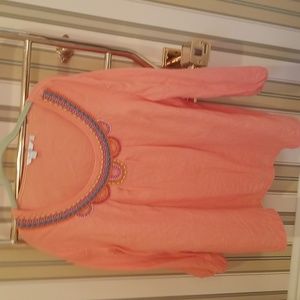 Blouse with adorable beading around the neck